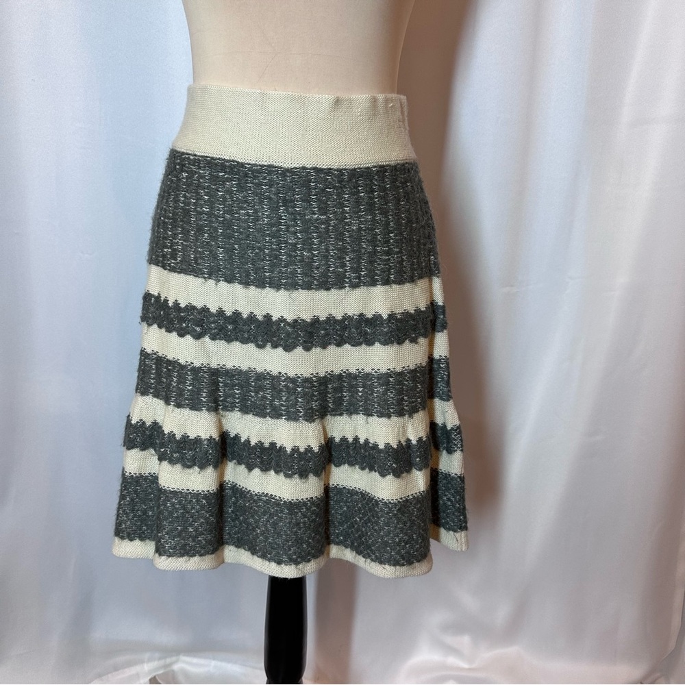NWOT Cambridge Dry Goods Skirt‎ SZ M Knit Acrylic Wool Mohair Ivory Gray Flare